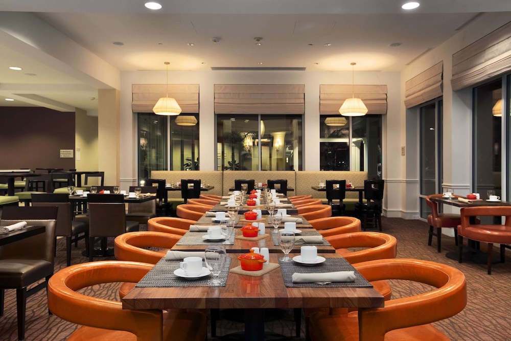 HILTON GARDEN INN SALT LAKE CITY AIRPORT 72/77