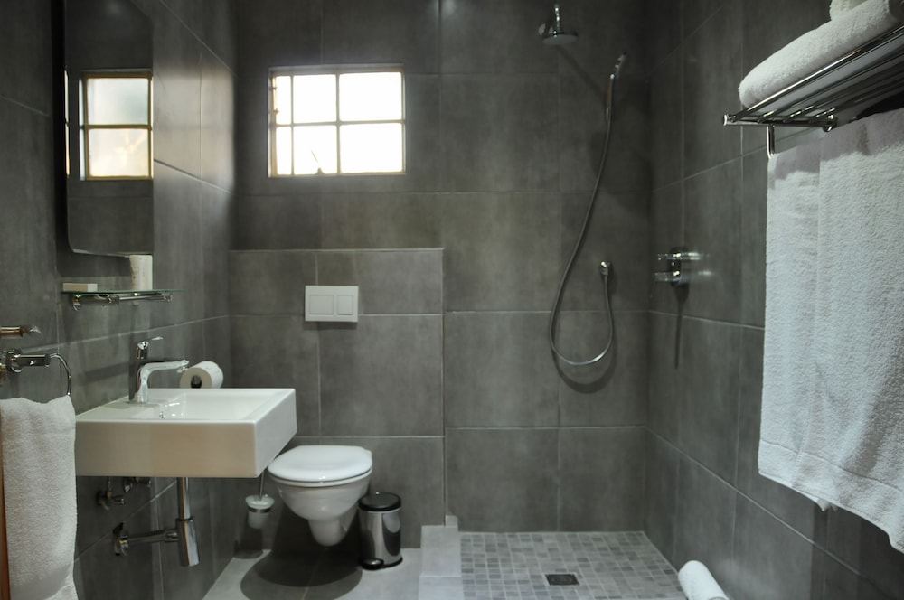 Ilanda Guest House 44/50