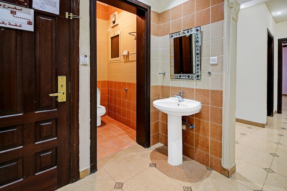 لافينا للوحدات السكنيه(OYO 589 Lavina House) 42/46