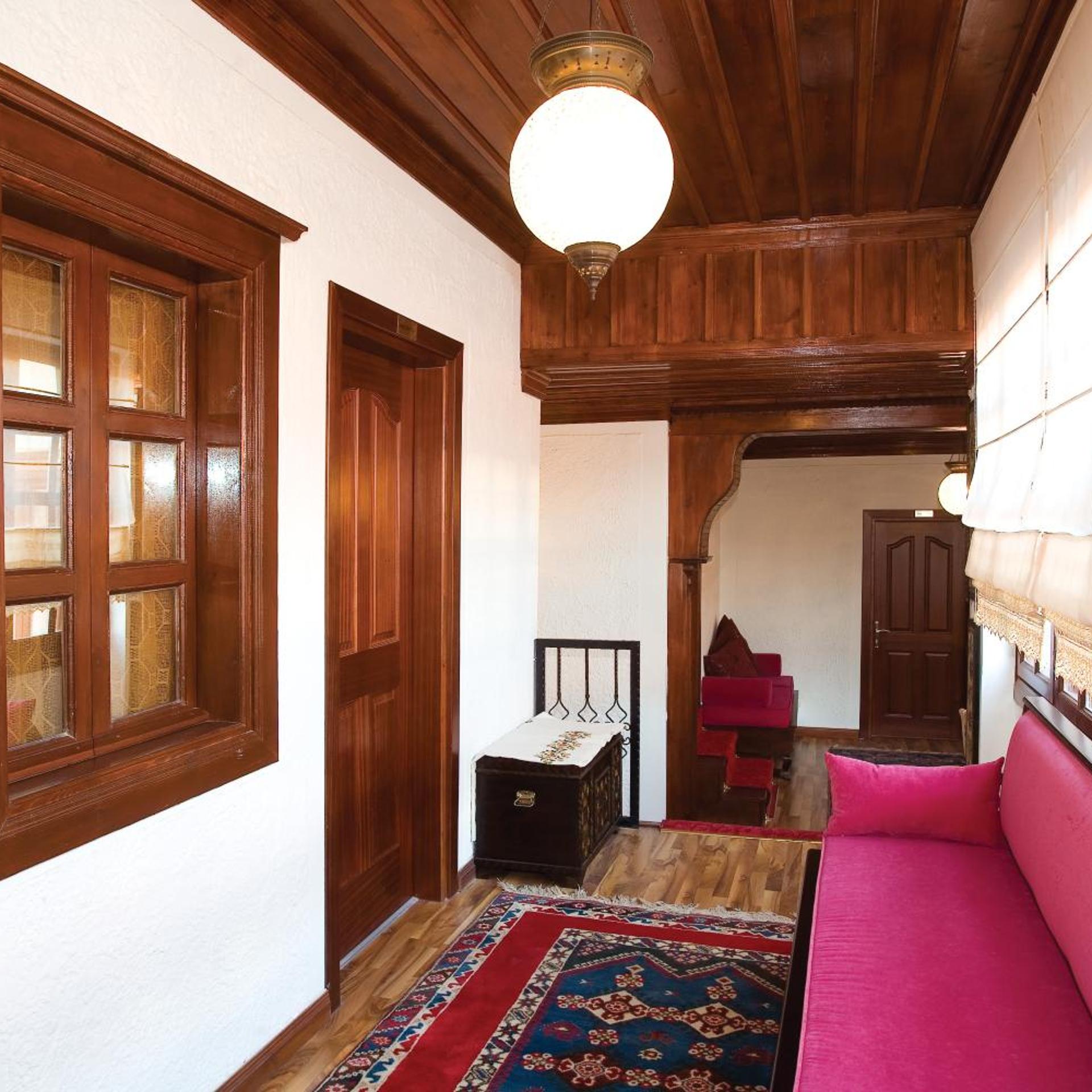 Otantik Bavarian Butik Otel 12/55