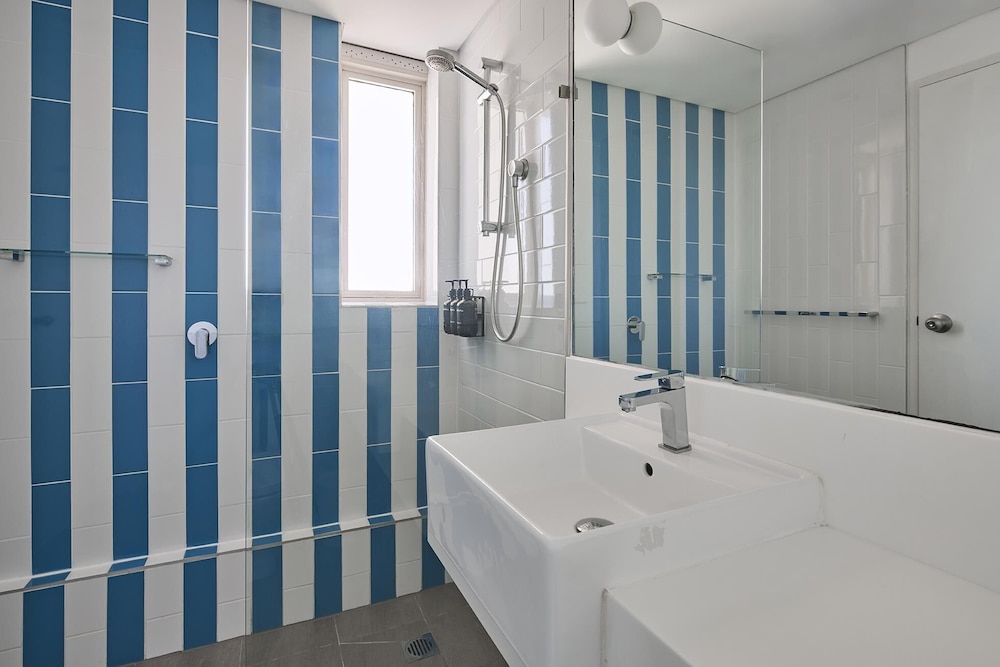 Rydges Cronulla Beachside 47/49