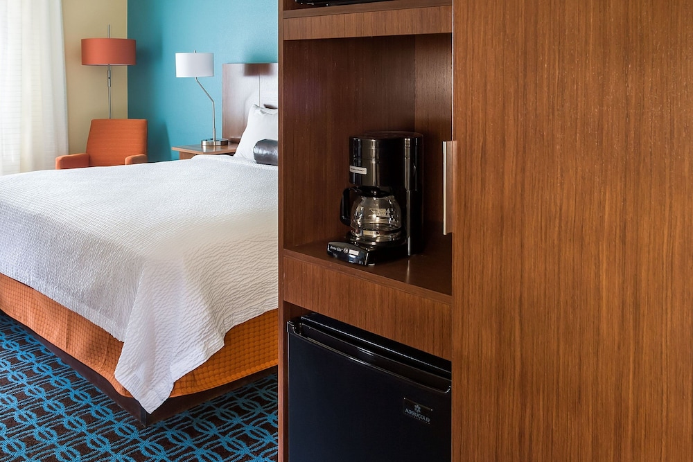 Fairfield Inn & Suites Findlay 13/29