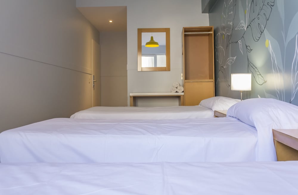 Circus Hotel & Hostel 11/37