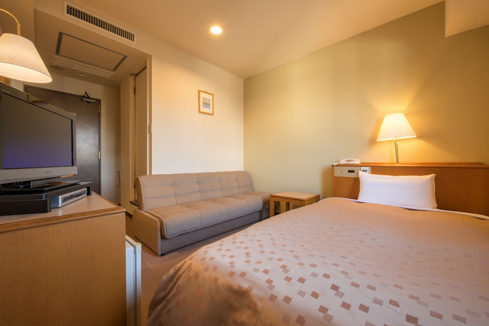 Pacific Hotel Shiroishi 15/58