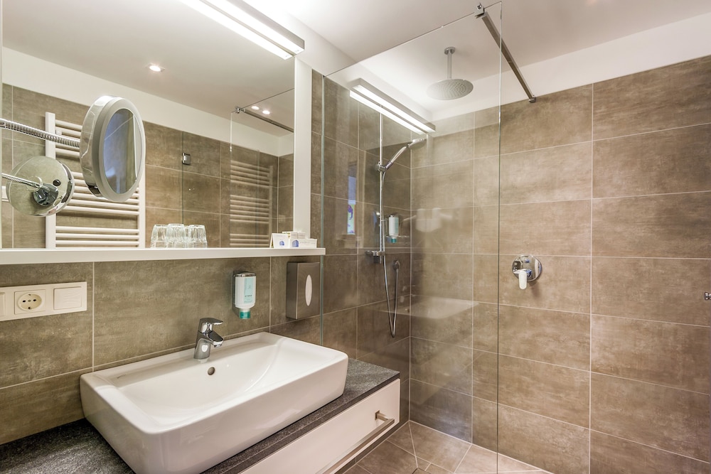 Boutique Hotel Donauwalzer 75/76