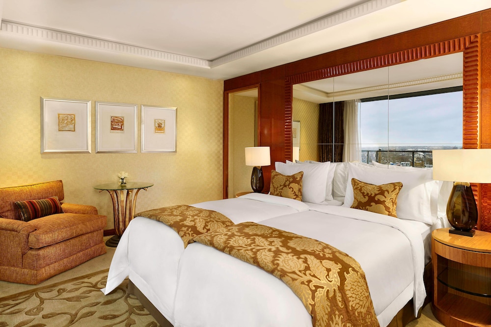 The Park Tower Knightsbridge, a Luxury Collection Hotel, London 8/60