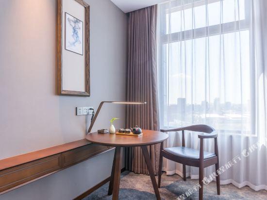 Rezen Dong Hotel (Changchun International Convention and Exhibition Center) 43/50