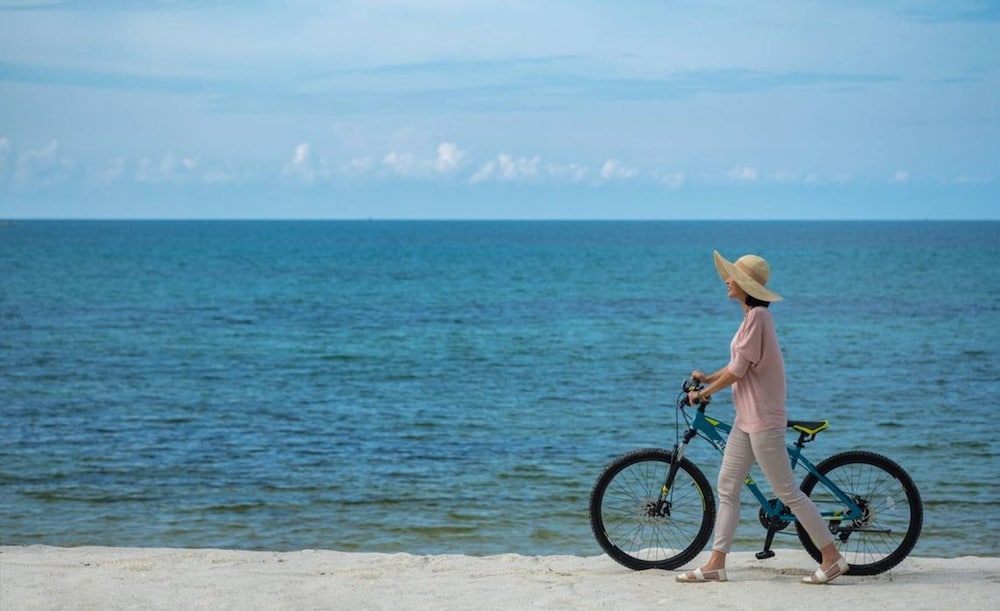 Santika Premiere Beach Resort Belitung 24/35