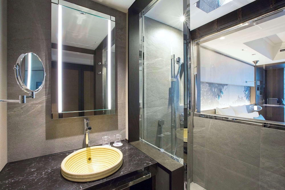 Dhawa Yura Kyoto (ex. Kyoto Yura Hotel Mgallery by Sofitel) 67/69