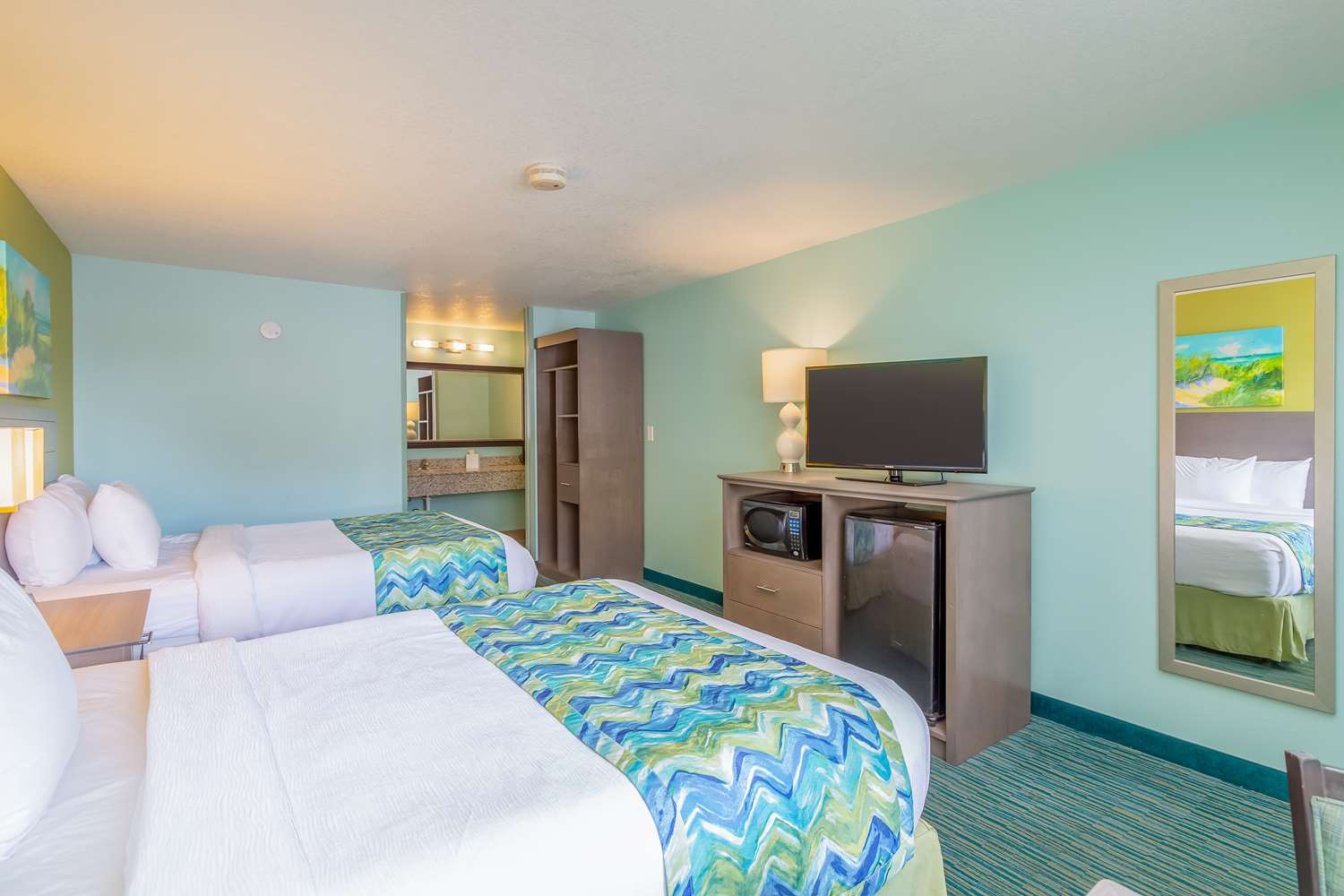 Room, 2 Queen Beds