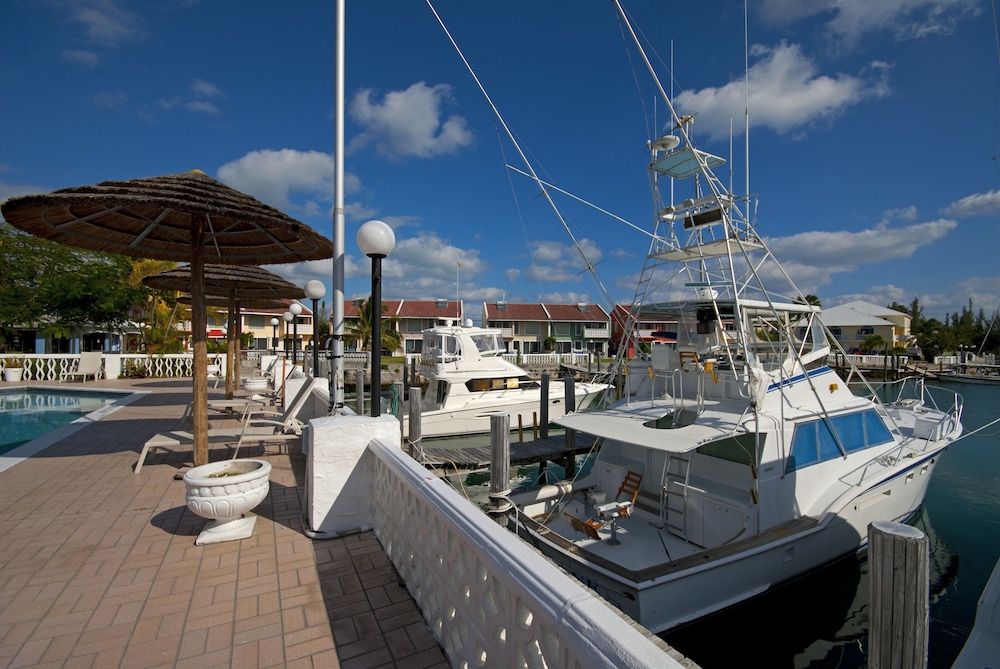 Ocean Reef Yacht Club Resort 6/75