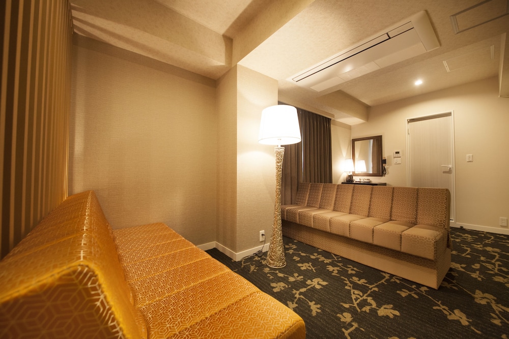 Centurion Hotel Grand Akasakamitsuke Station 47/79