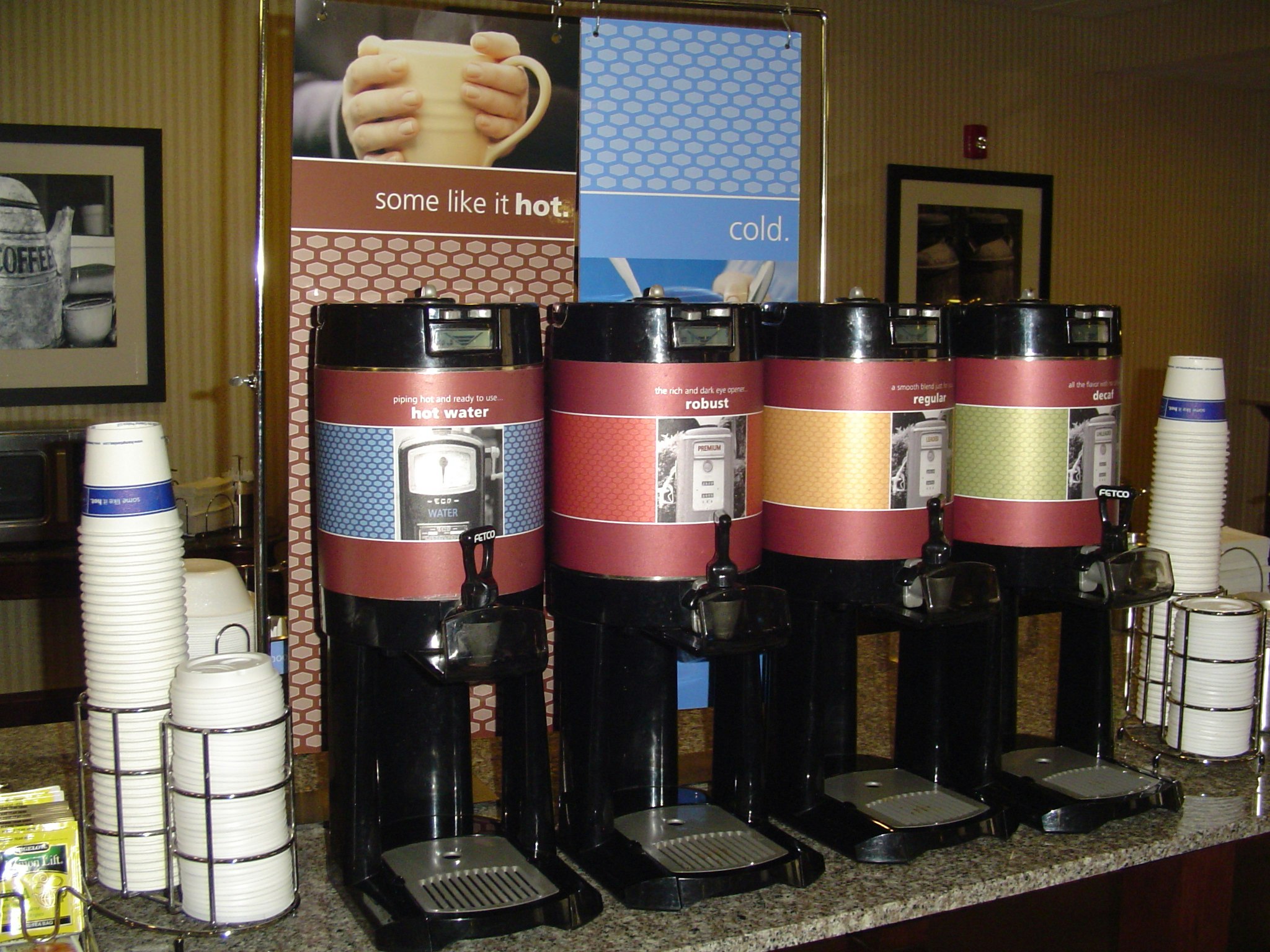 Hampton Inn Cleveland 13/35