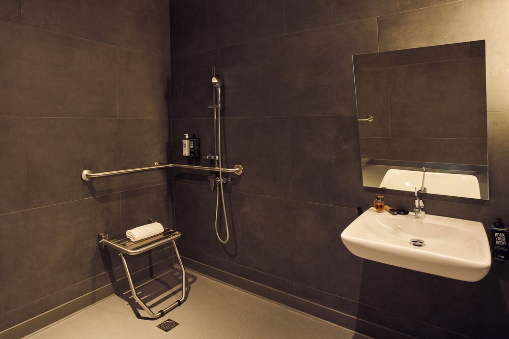 Ibis Madrid Norte Las Tablas 24/25