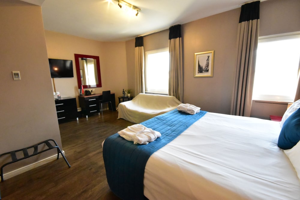 SUPERIOR, DOUBLE BED