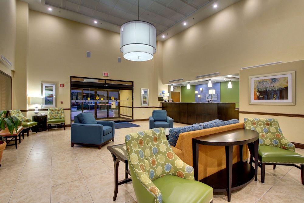 Holiday Inn Express & Suites Jacksonville SE- Med Ctr Area 37/55
