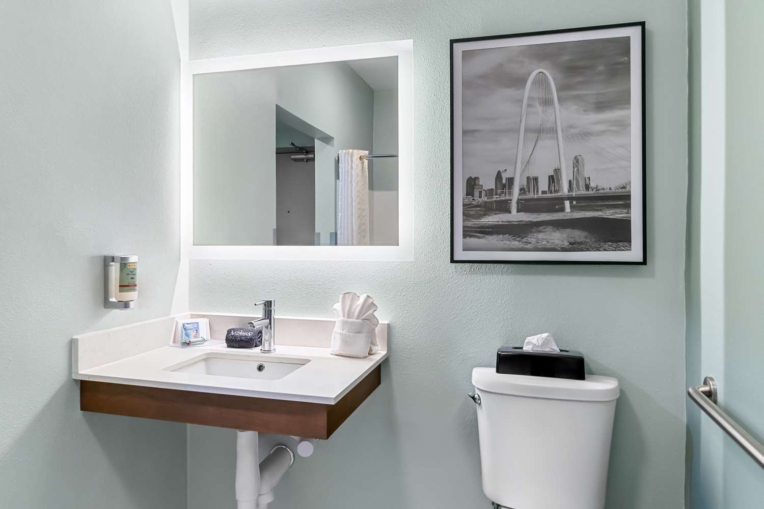 غرفة بسرير كينج لذوي الإعاقة، Best Western Executive Inn Seagoville 4/5