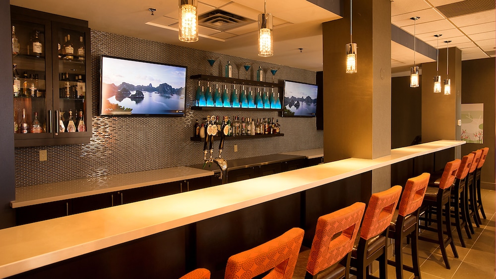 Holiday Inn And Suites Mississauga 6/39