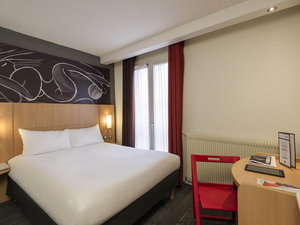 Ibis Paris Vaugirard Porte De Versailles 6/28