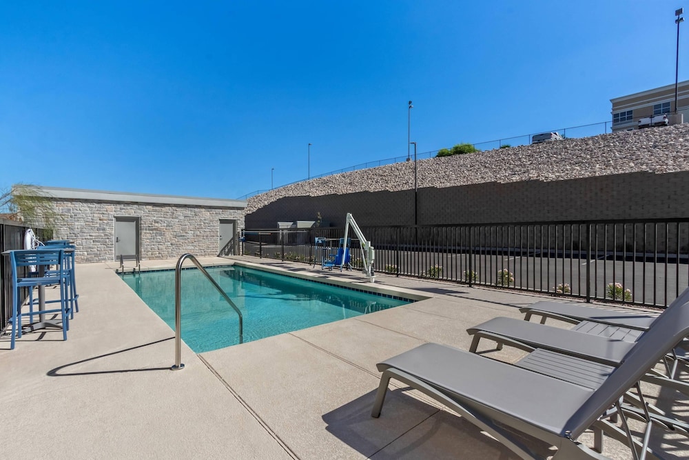 Everhome Suites Yuma East I-8 45/50