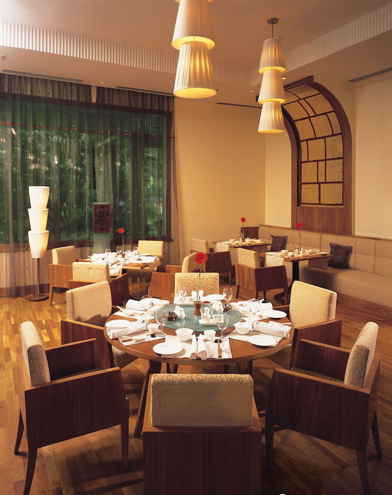 The Oberoi Bengaluru 55/60
