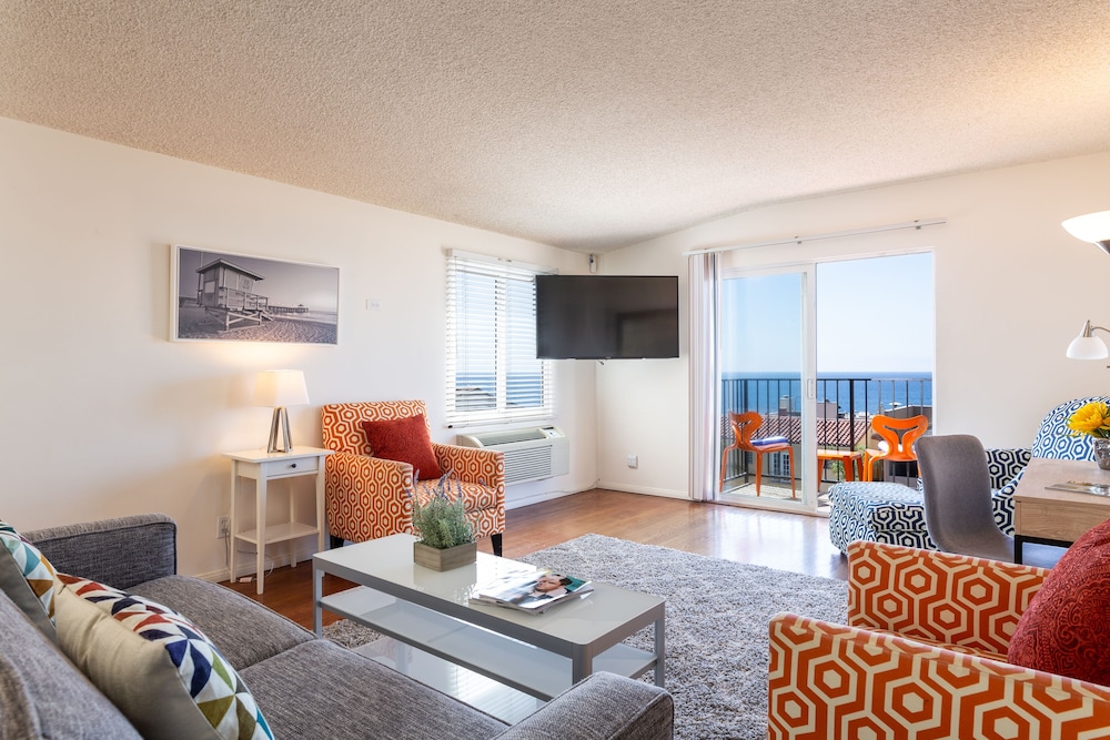 The Sea View Inn At The Beach 24/50