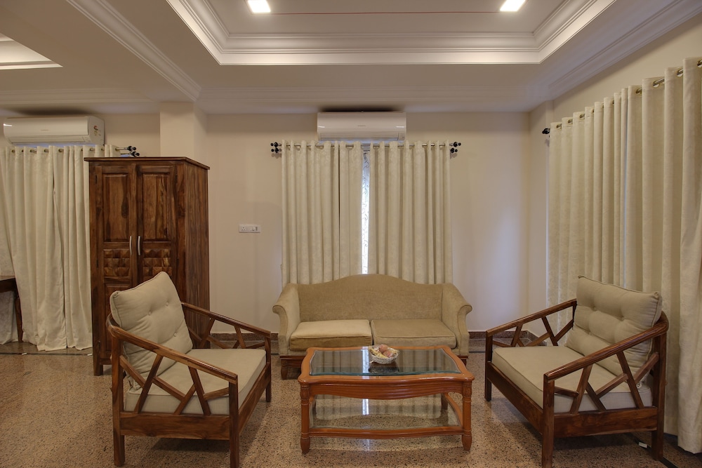 Times Kumbhalgarh Fort Resort-Pure Veg 30/45