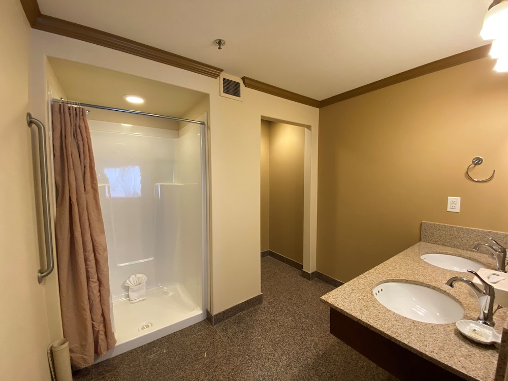 Camrose Resort Casino Bw Premier Collection 13/41