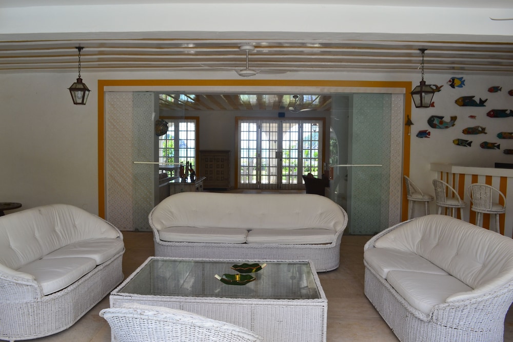POUSADA VILLA RAPHAEL 46/67