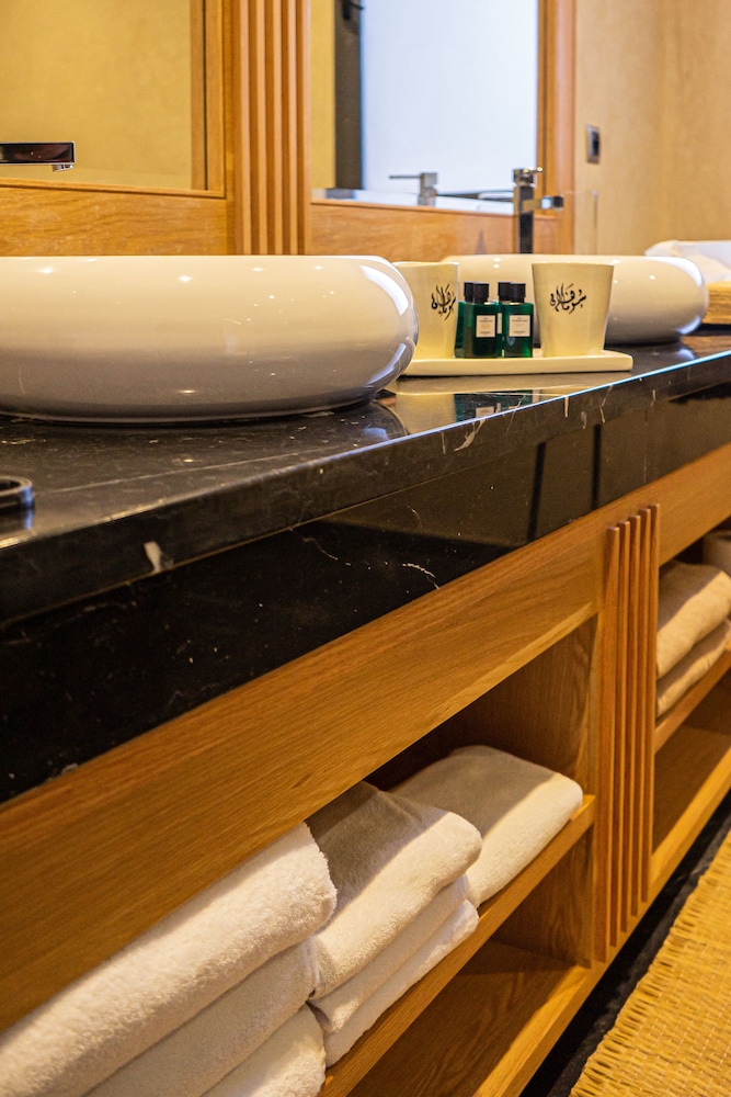 Sumahan Suites and Spa 61/62