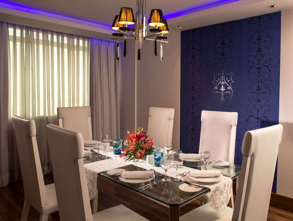 Radisson Blu Kochi 24/28