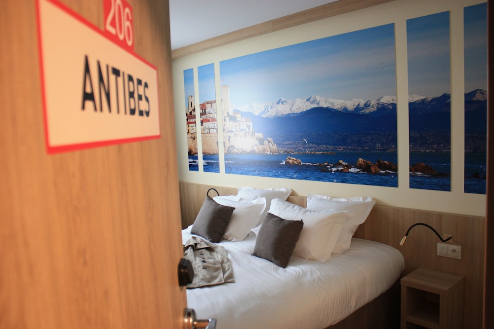 BRIT HOTEL MONTARGIS - LE RELAIS DU MIEL 10/39