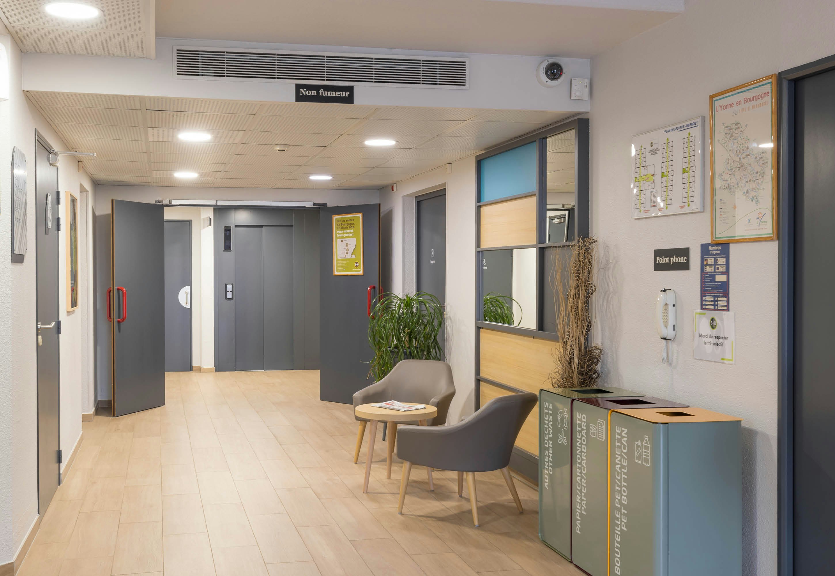 B&B HOTEL Auxerre Moneteau 39/50