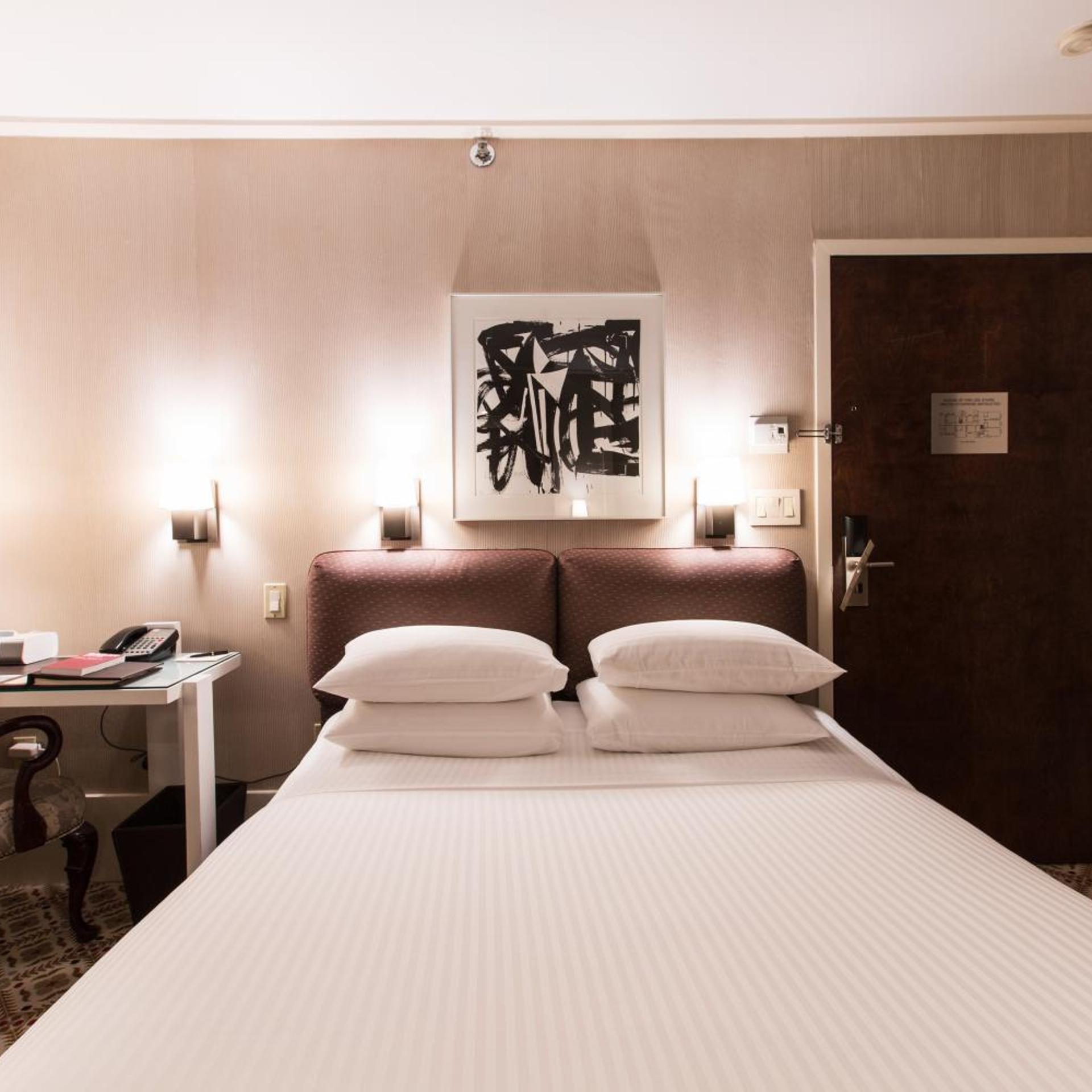 غرفة متصلة بسريرين كوين، City Club Hotel 3/6