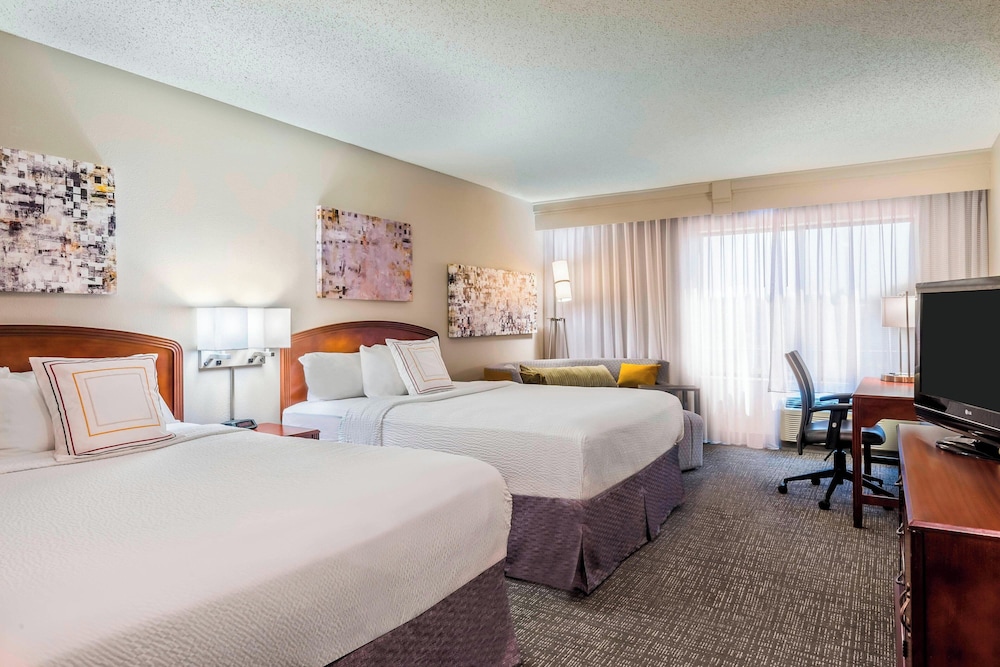 Courtyard By Marriott Chattanooga Downtown 8/50