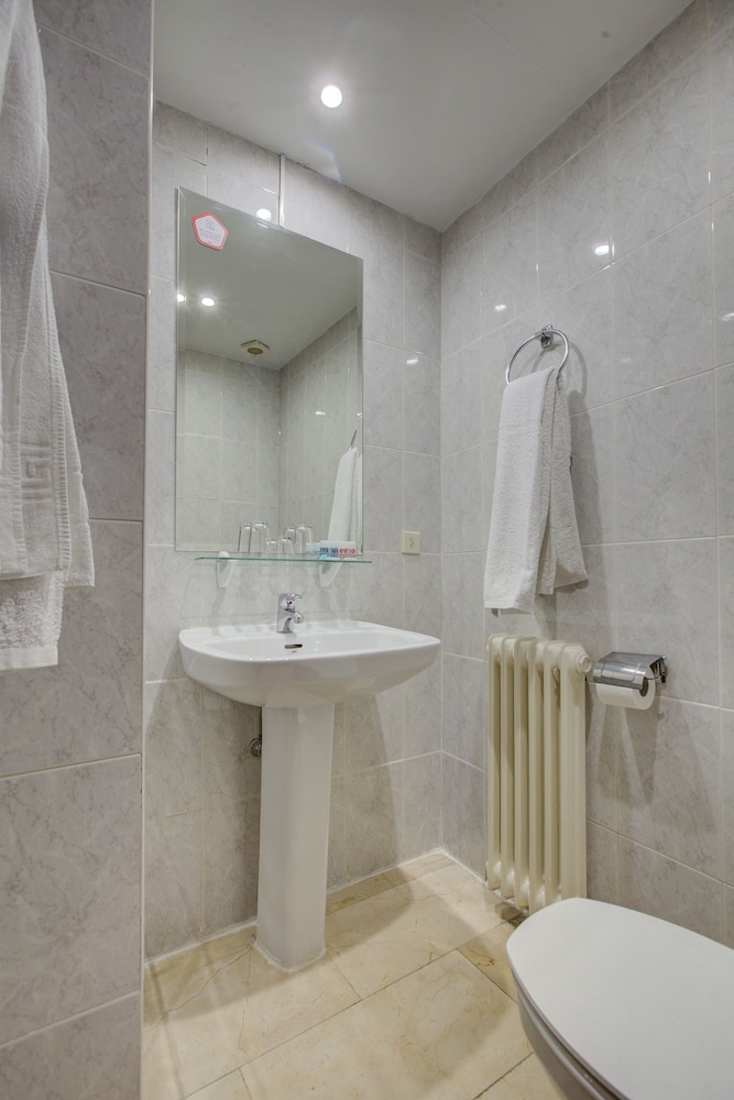 Hotel Emperatriz Ii 18/22