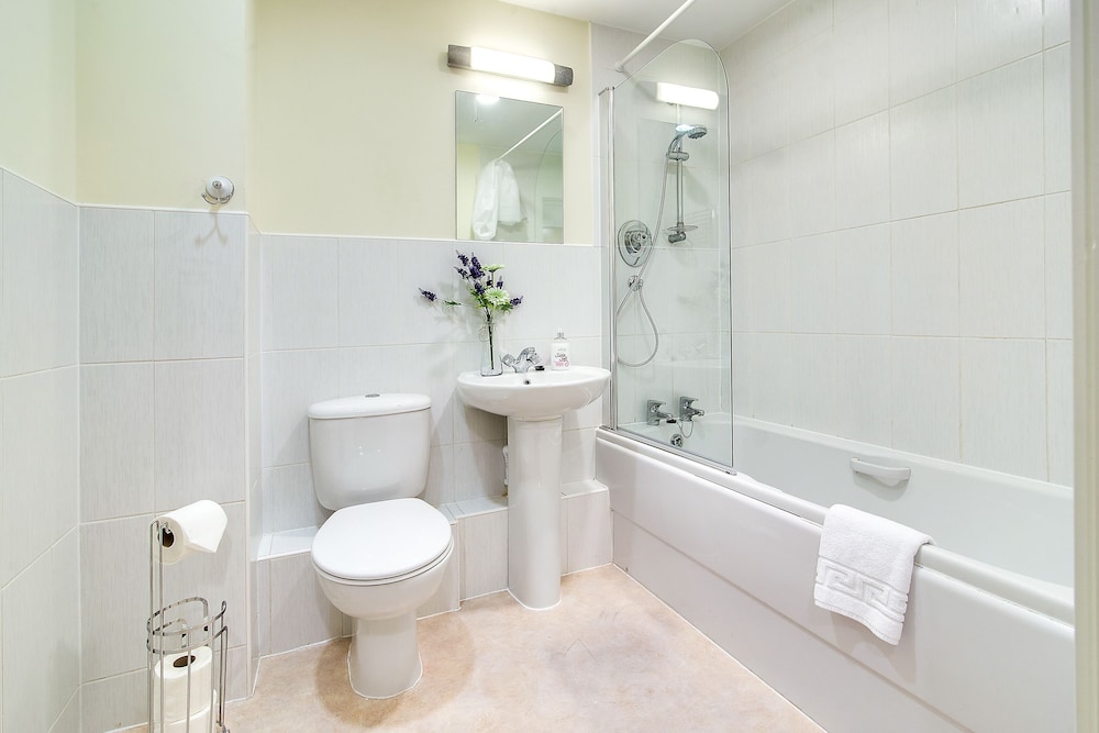 Mica Point City Centre Apartment 48/50