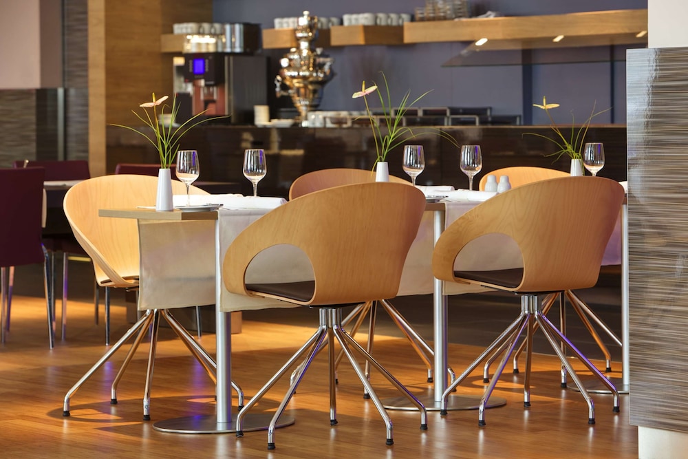 Intercityhotel Bonn 13/24