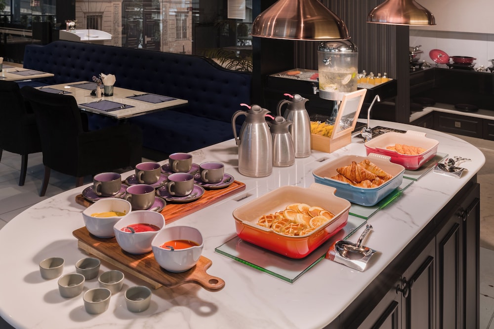 Skye Hotel Bangkok 42/58