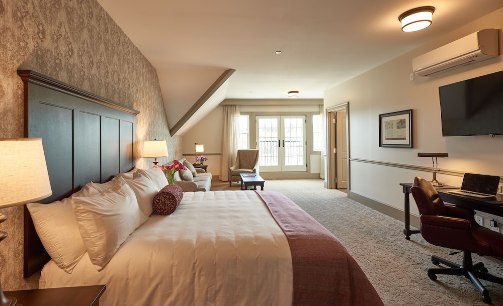 The Groton Inn 14/50