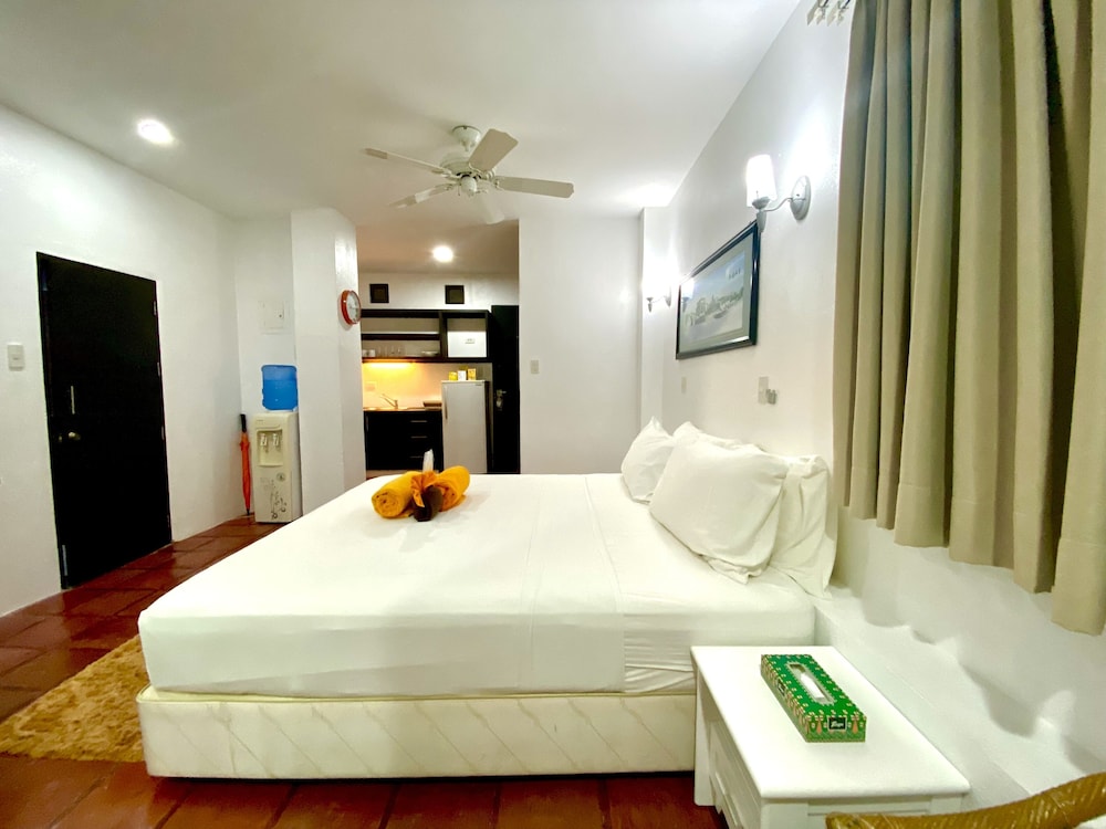 غرفة قياسية بسرير كوين، Lalaguna Villas Luxury Dive Resort & Spa 5/10