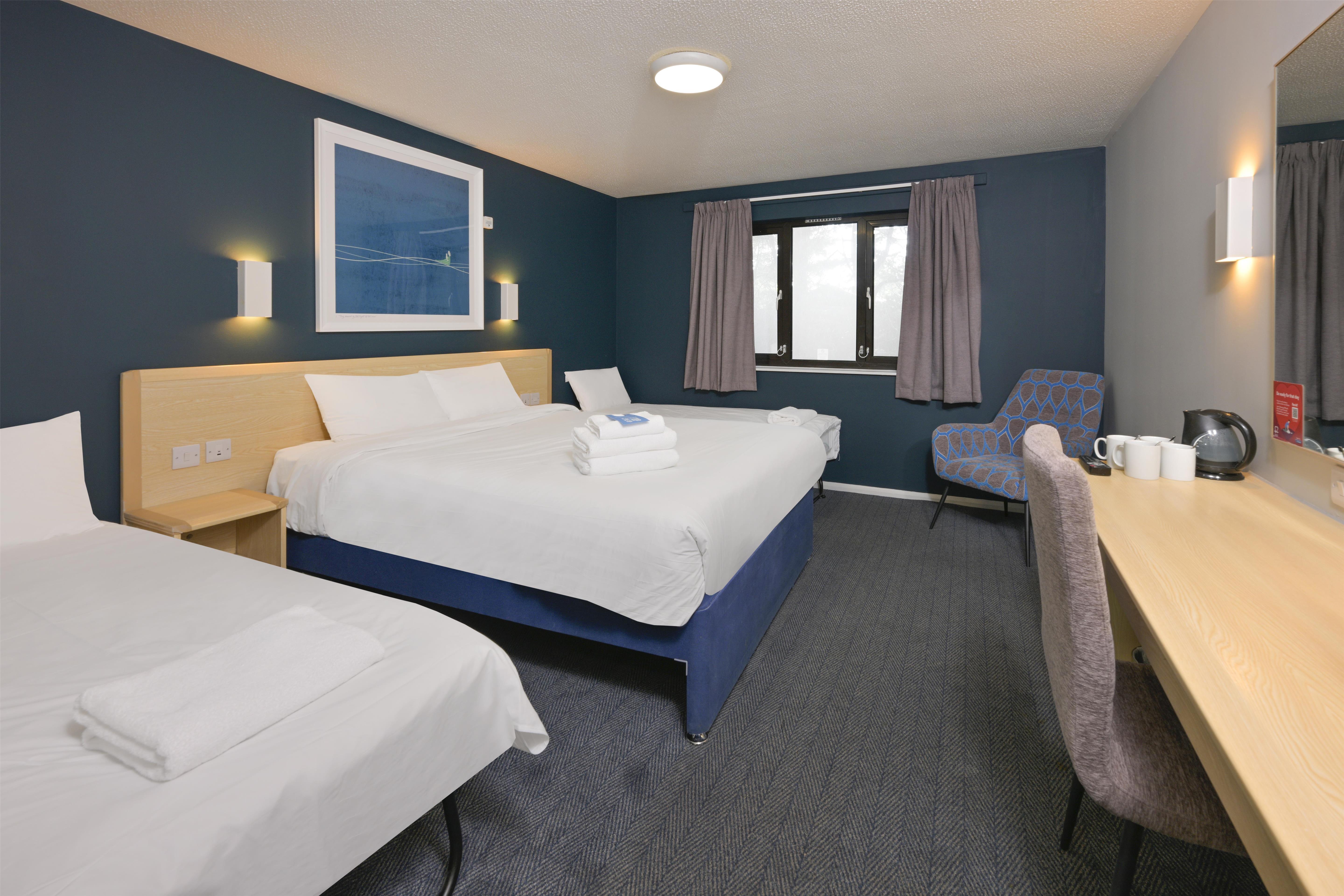 Travelodge Hartlebury 9/25