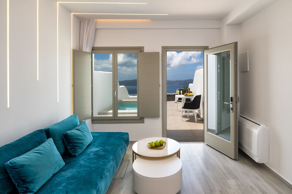 Aura Suites 14/31