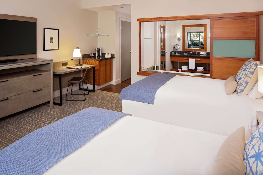 The Chrysalis Inn and Spa Bellingham Curio Collection By Hilton 9/61