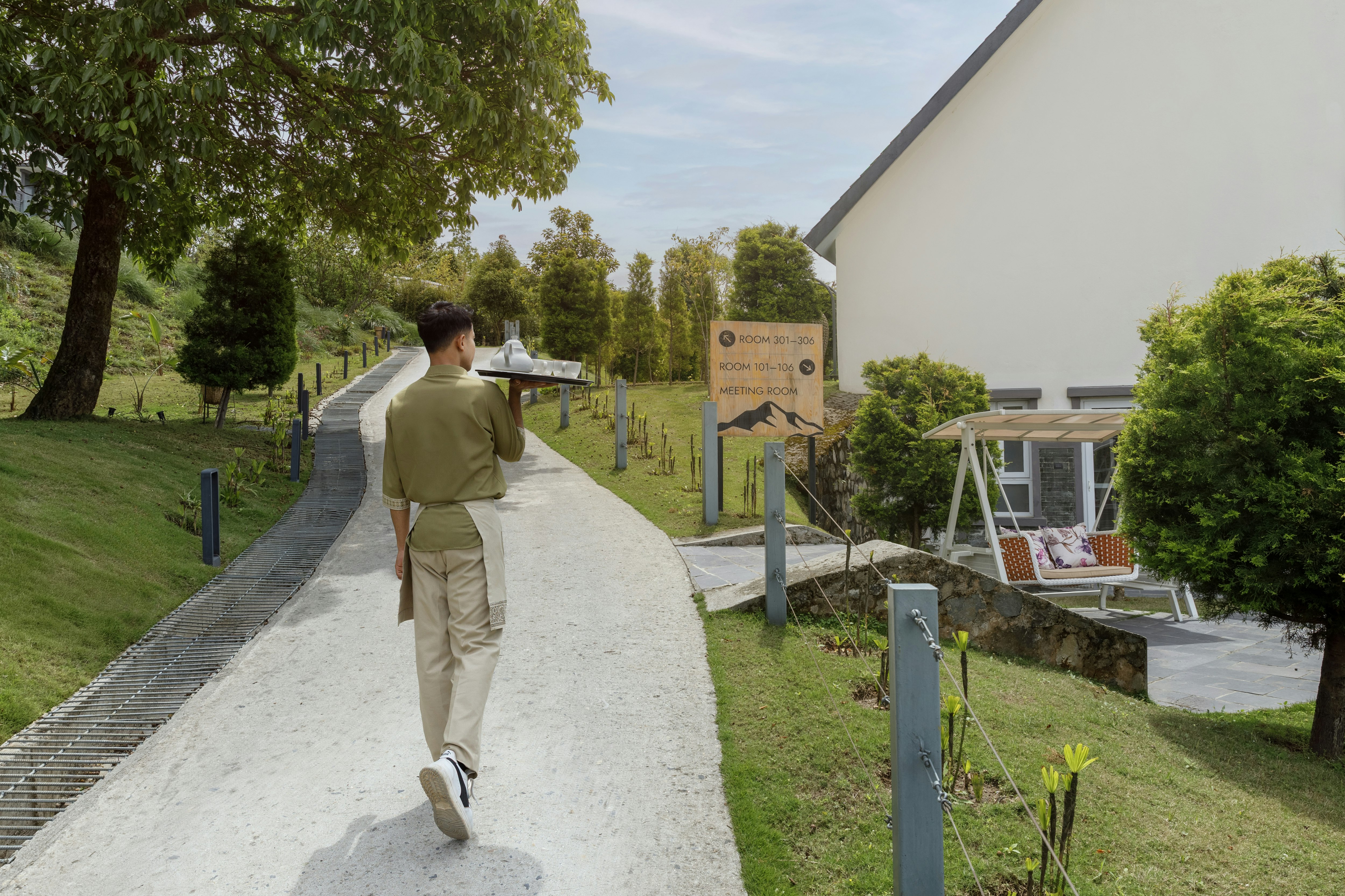 Himalayan Hideaway Resort Pokhara, The Centara Collection 49/62