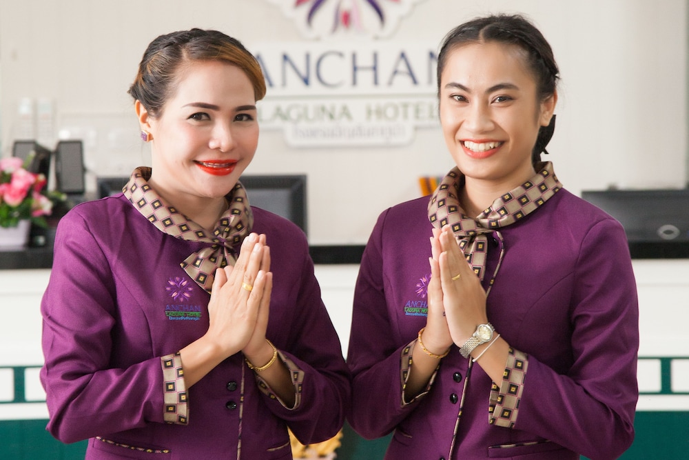 Anchan Laguna Hotel 4/64