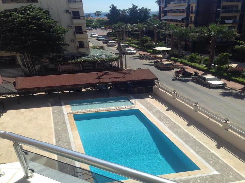 Yaman Life Hotel 49/50