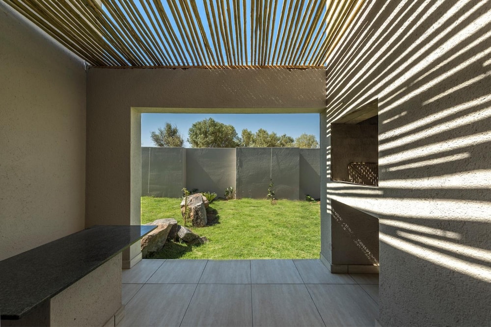 Pofadder Inn by Country Hotels 18/45