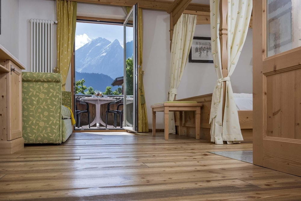 Andreas Hotel 19/50