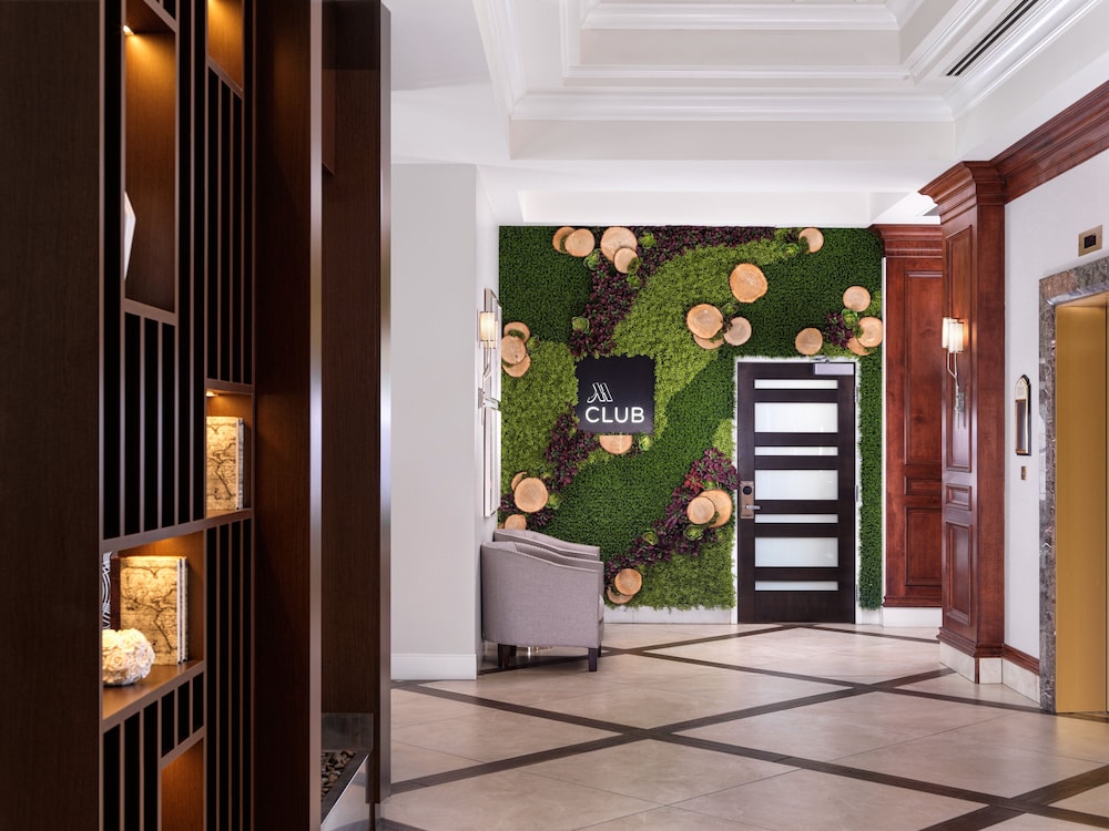 Lobby at Marriott Victoria Inner Harbour, VICTORIA - BRITISH COLUMBIA